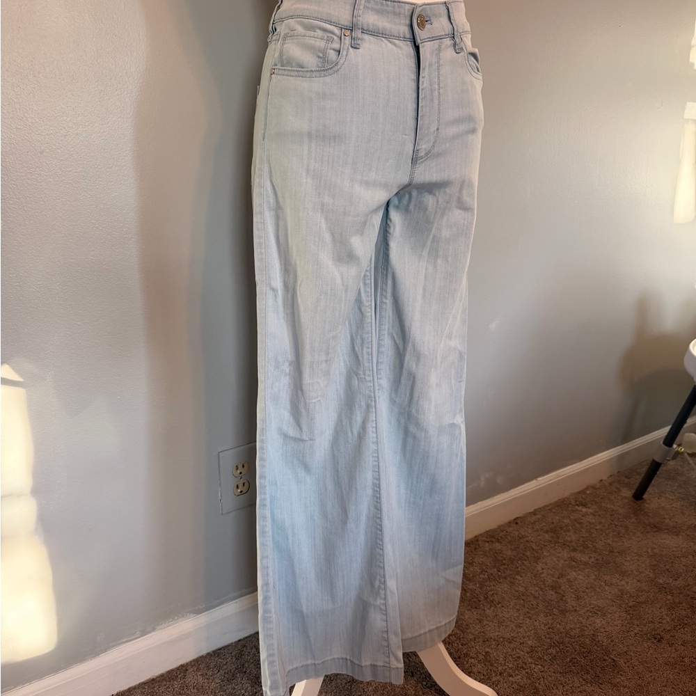 White House Black Market High Rise Wide-Leg Jeans